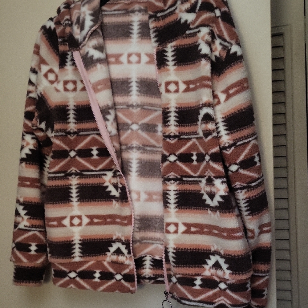 Aztec Pattern Fleece Jacket - Picture 2 of 4